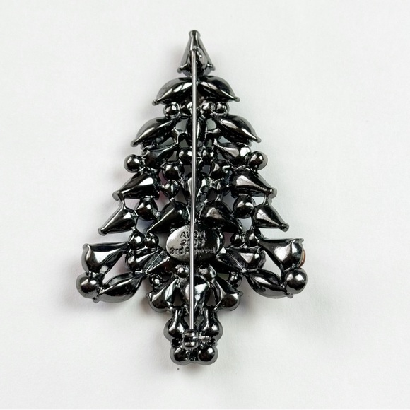 Vintage Avon 2006 Crystal Christmas Tree Brooch 3rd Annual - Picture 5 of 6